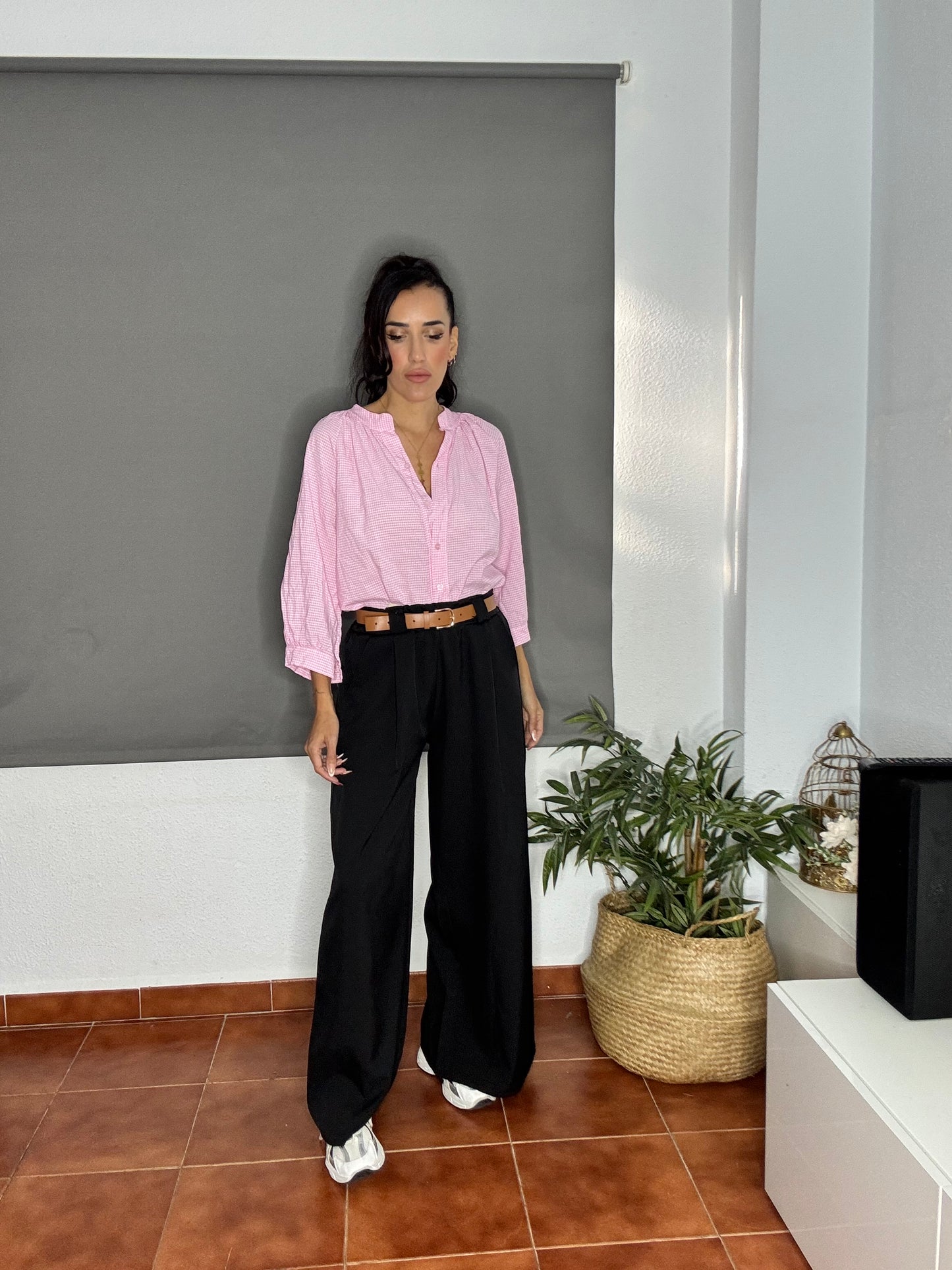 Pantalón tejido cinturón
