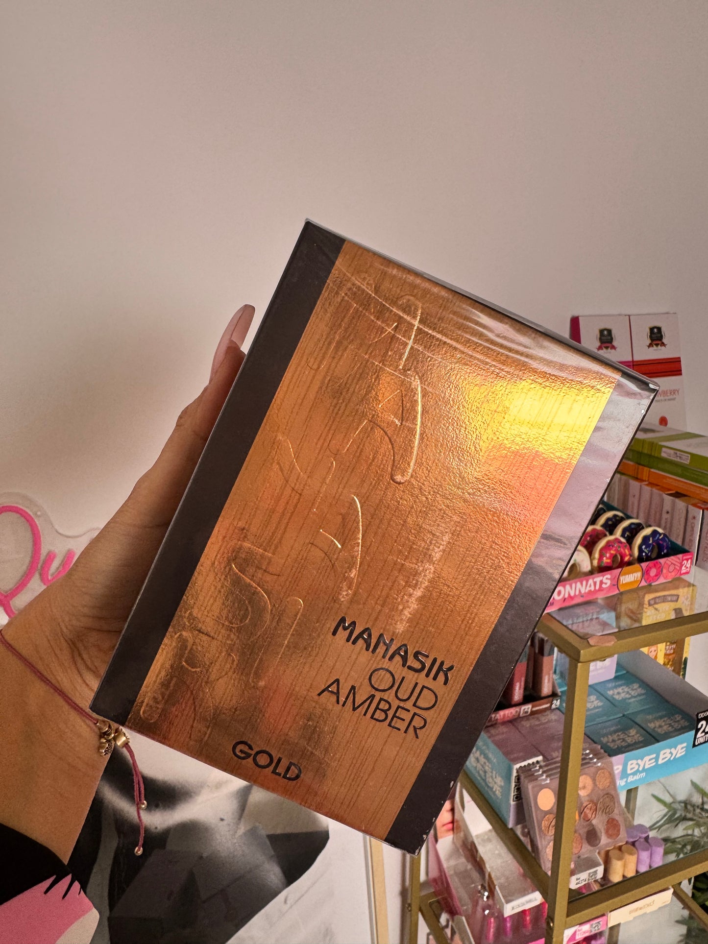 Manasik oud amber gold