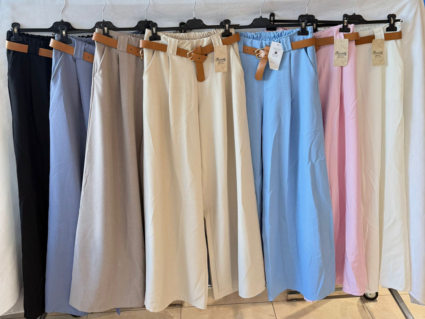Pantalón tejido cinturón