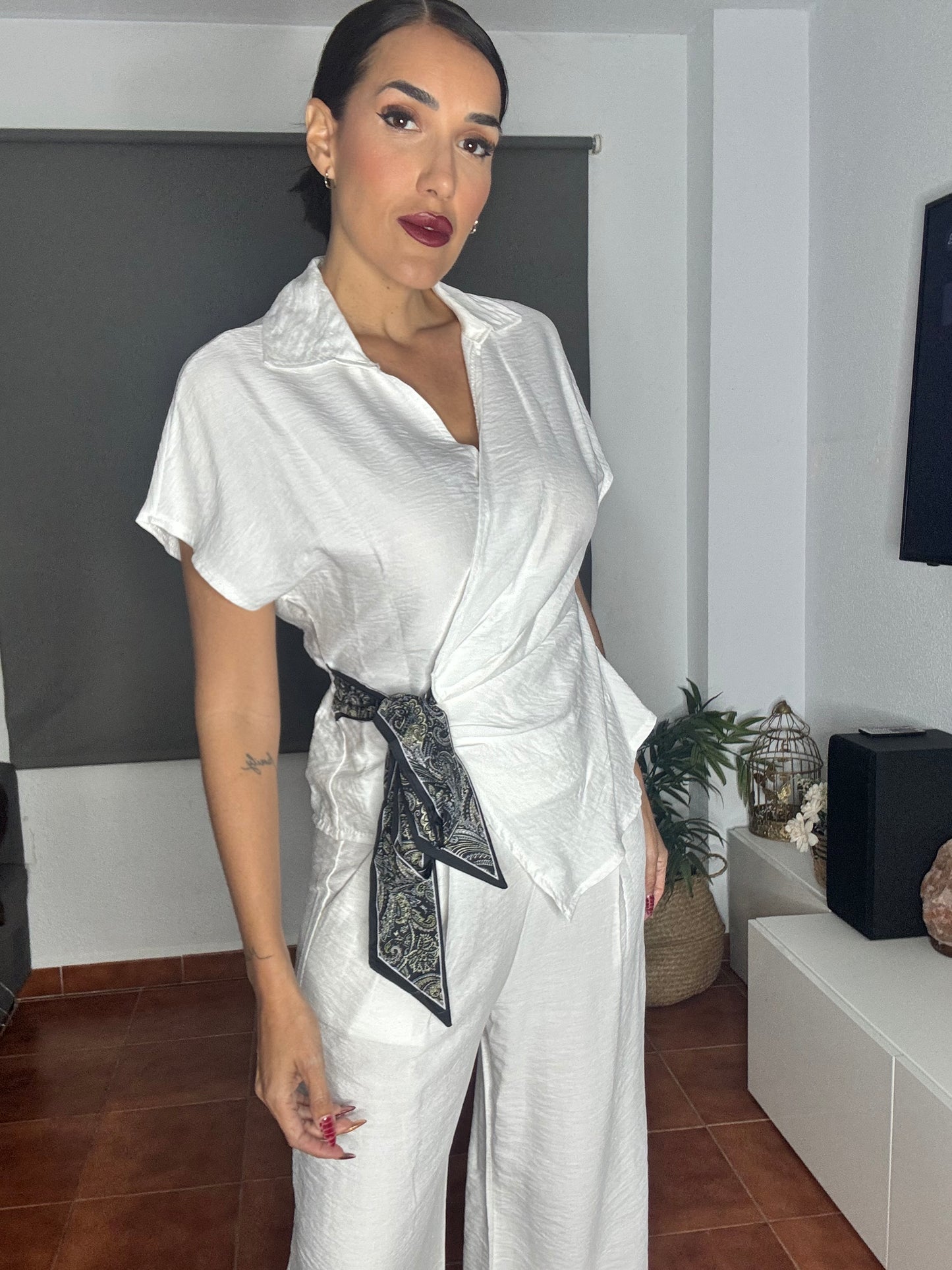 Conjunto lazo atado